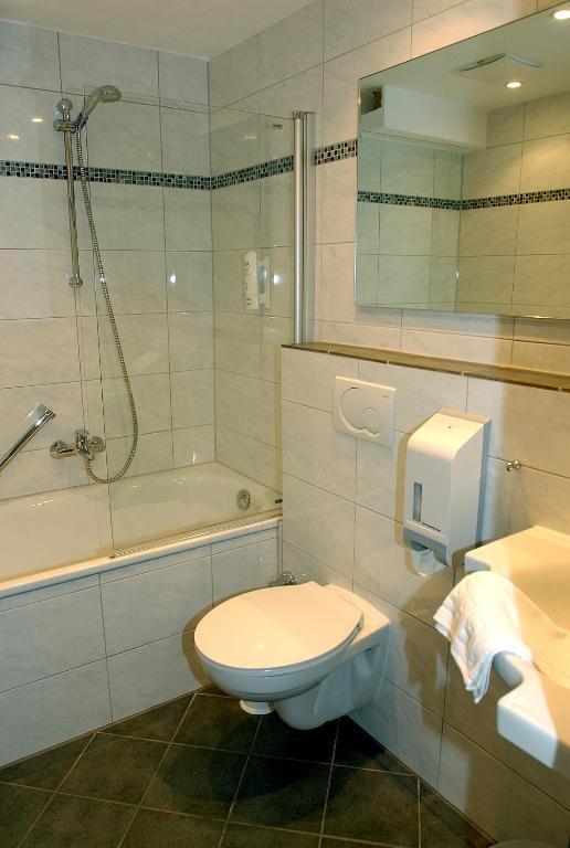 Hotel Dahl Wachtberg Værelse billede